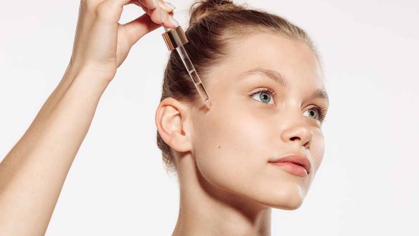 Bakuchiol versus retinol: wat zeggen dermatologen?