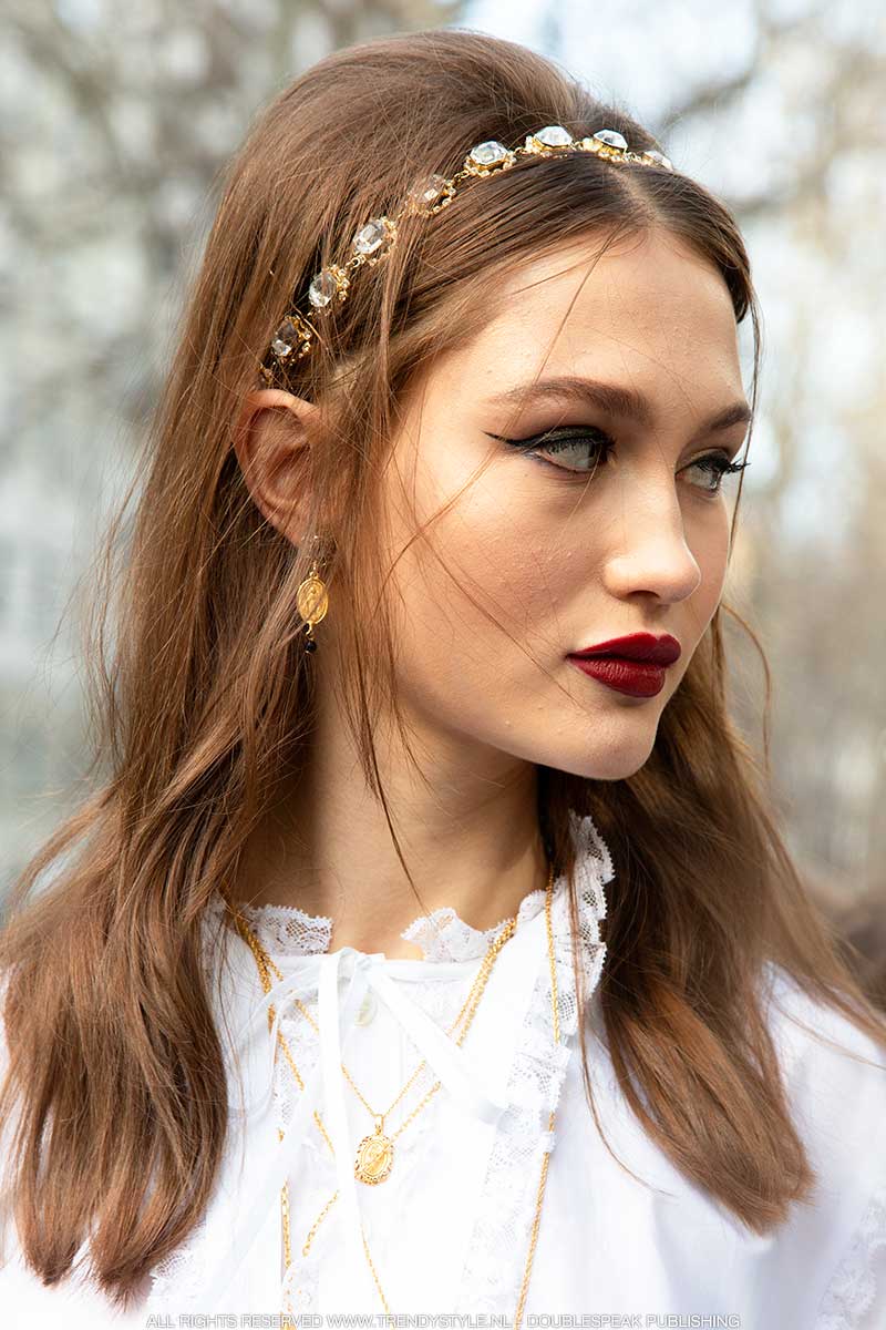 Haar accessoires winter 2020 2021. Diademen en haarsieraden