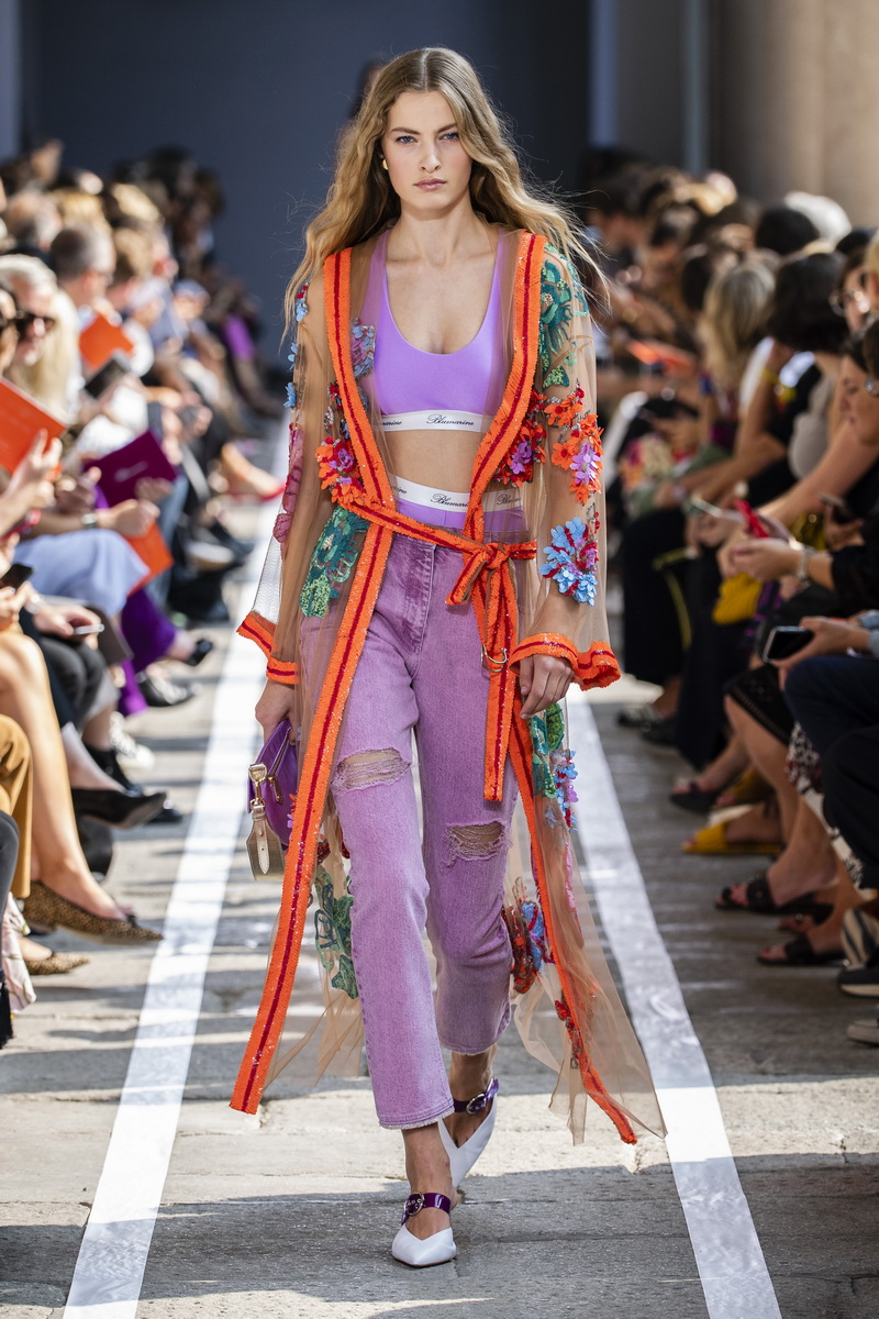 Modecollectie Blumarine lente zomer 2019