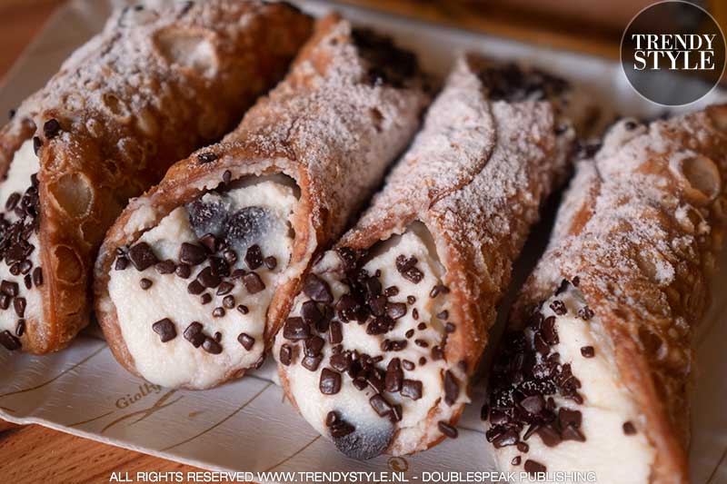 Kookrecept. Zelf cannoli siciliani maken