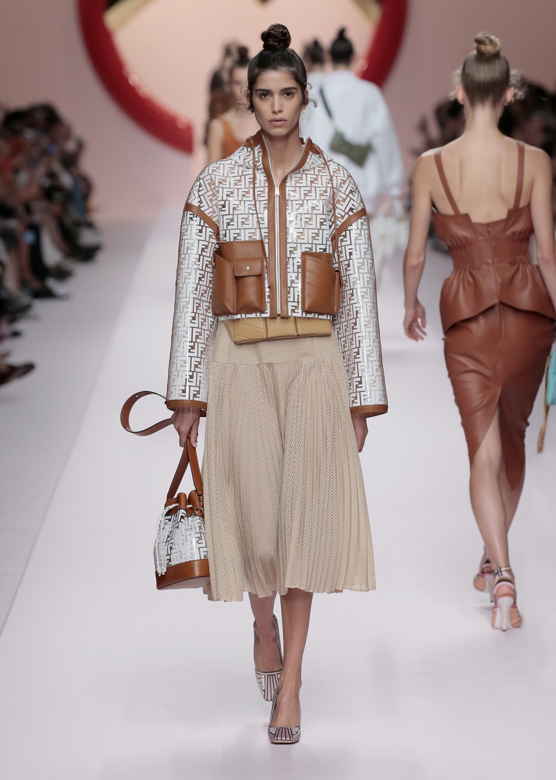 Modecollectie Fendi lente zomer 2019