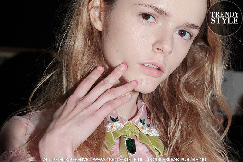 French manicure in babykleurtjes