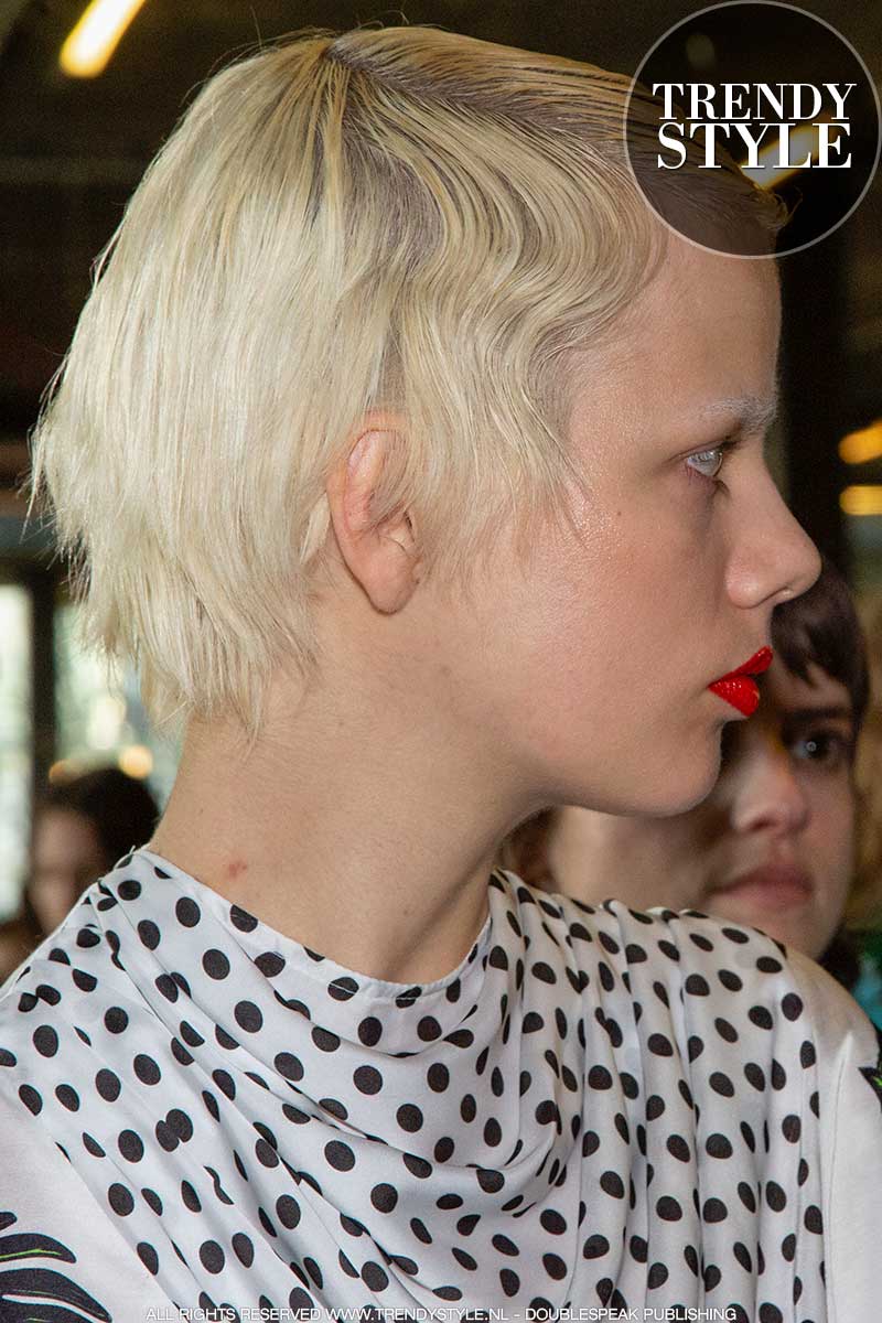 Kapsel trends 2020. Pixie cut Marjan Jonkman