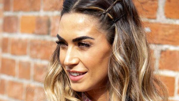 Haartrends 2020 en kapselideeën. Trend alert: money piece highlights en kleine vlechtjes. Melissa Satta