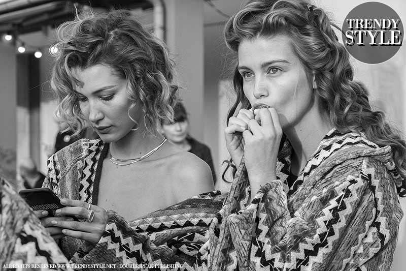 Korte kapsels dames lente zomer 2020. Backstage Missoni Zomer 2020 - Foto Charlotte Mesman