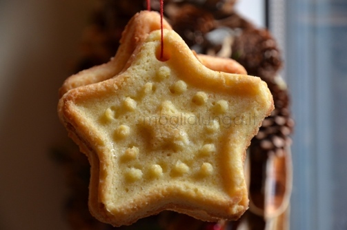 Kerstkoekjes voor in de Kerstboom of als servetring