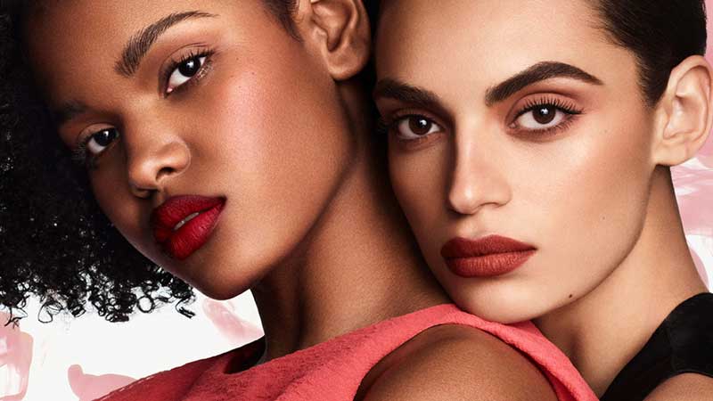 De make-up trends voor lente zomer 2021 volgens MAC Cosmetics