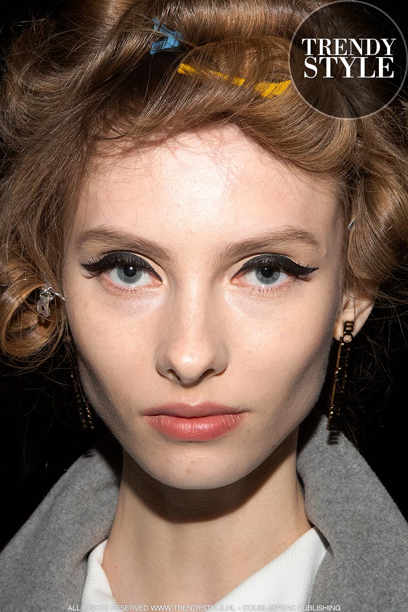 Make-up trends herfst winter 2019 2020. Eyeliner