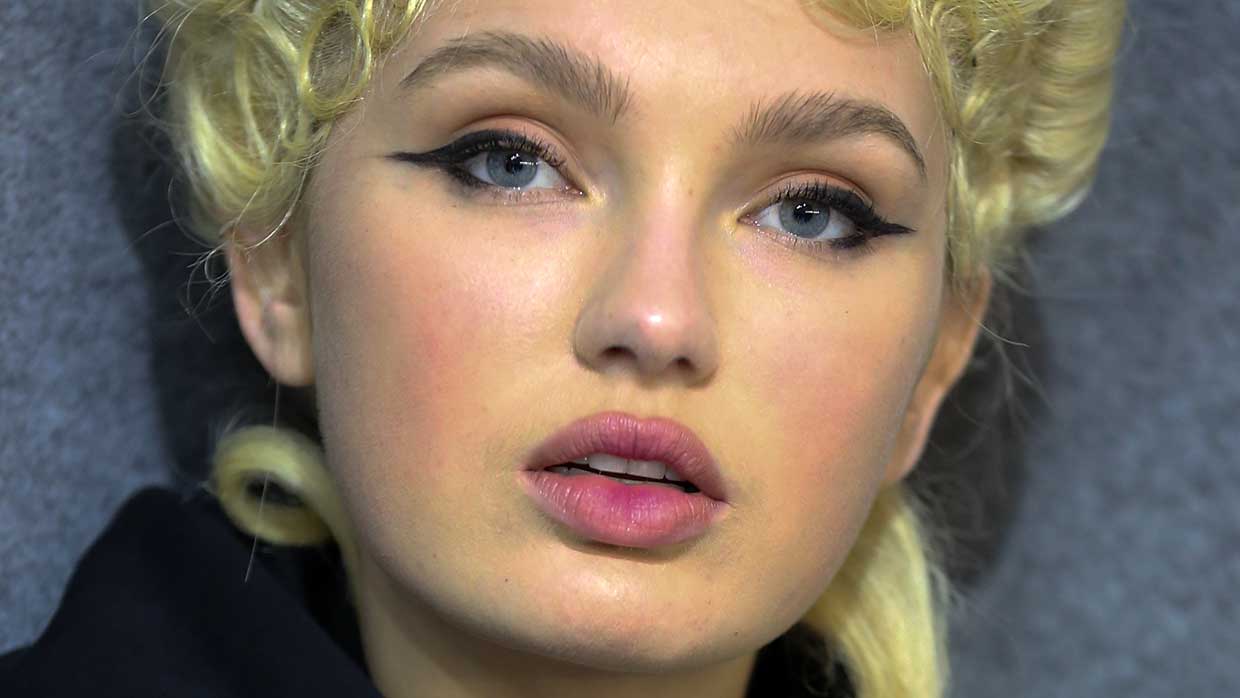 Make-up trends winter 2020. Trend alert: highlighten. Make-up tips voor een rond gezicht