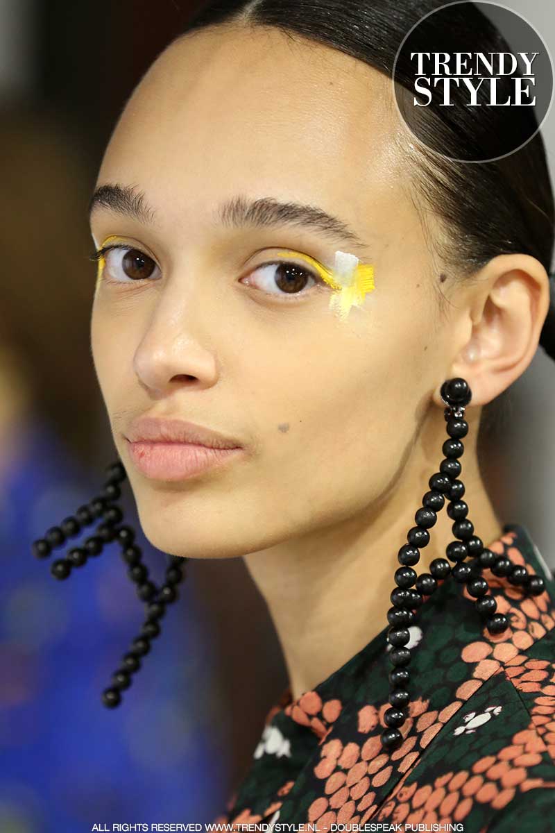 Make-up trends lente zomer 2020. Felle oogmake-up