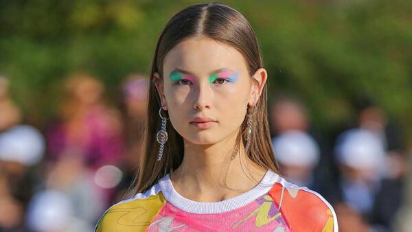 Make-up trends lente zomer 2020. Neon kleurtjes zijn hot