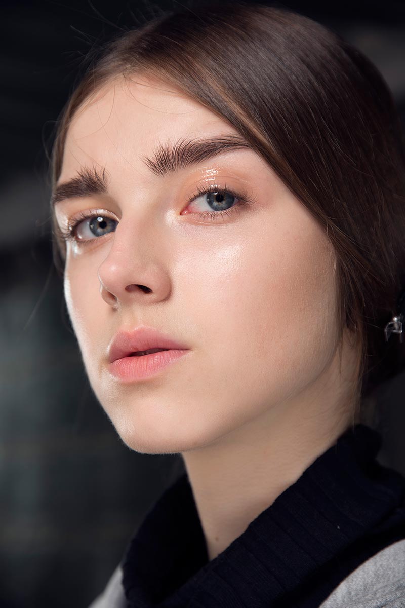 Make-up trends lente zomer 2018. Nude make-up look.