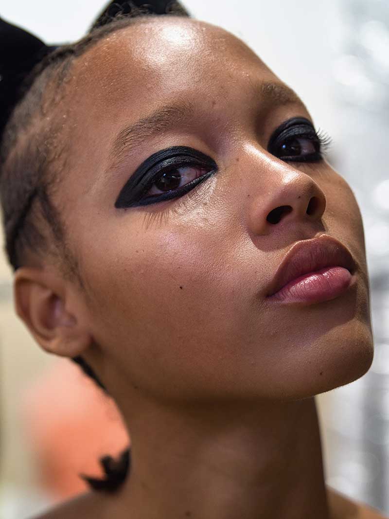 Make-up trends 2021. Eyeliner en smokey