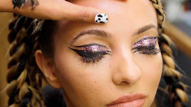 Make-up trends 2021. Eyeliner en smokey