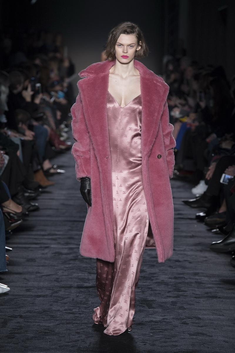 Max Mara herfst winter 2018 2019, photo: courtesy of Max Mara