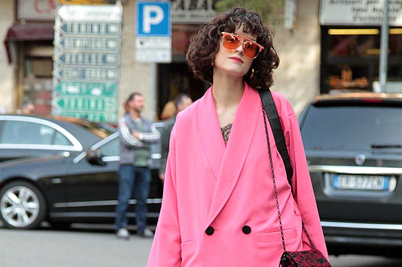 Mode trend zomer 2018. Roze met rood.