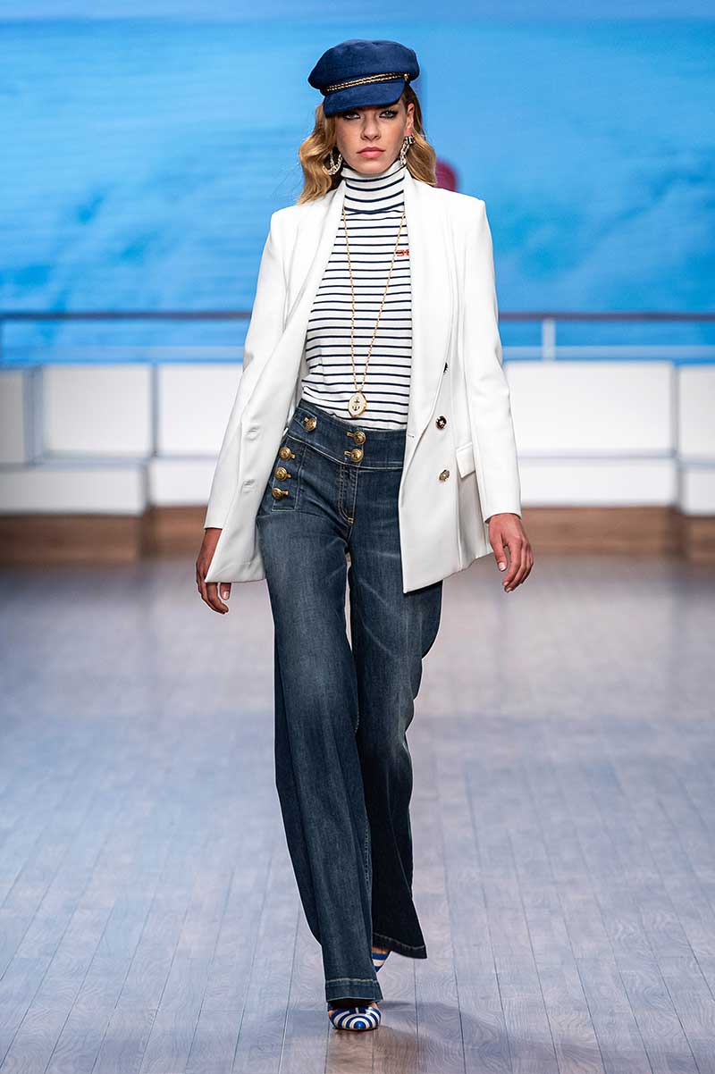 Modetrends lente zomer 2020. Marine look