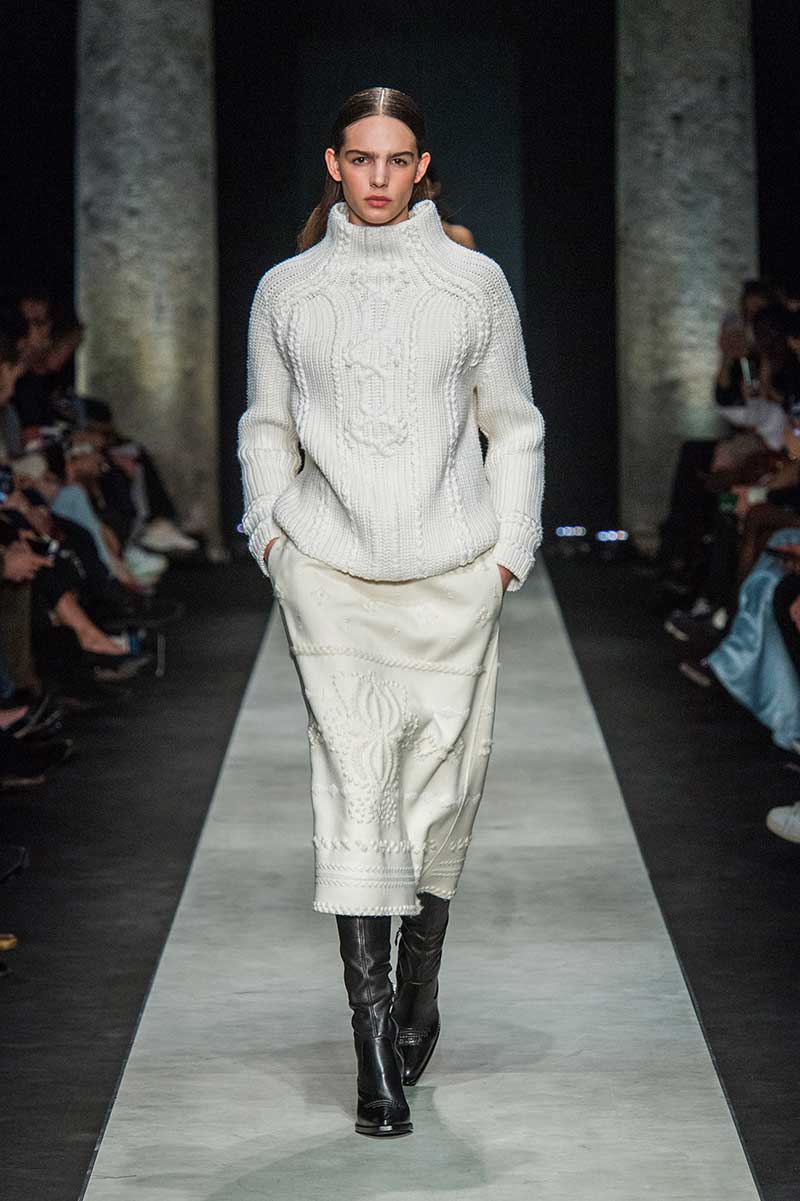 Modetrends herfst winter 2020. Zo style je de longuette rok