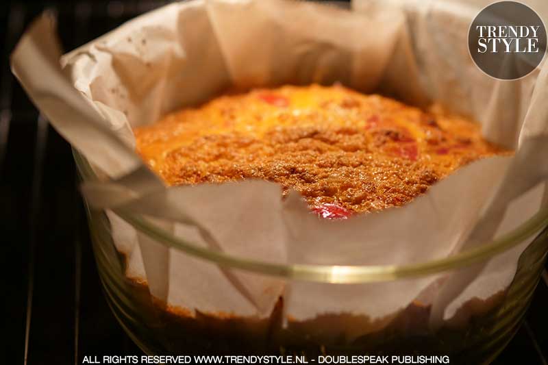 Lente recept. Omelet met paprika in de oven