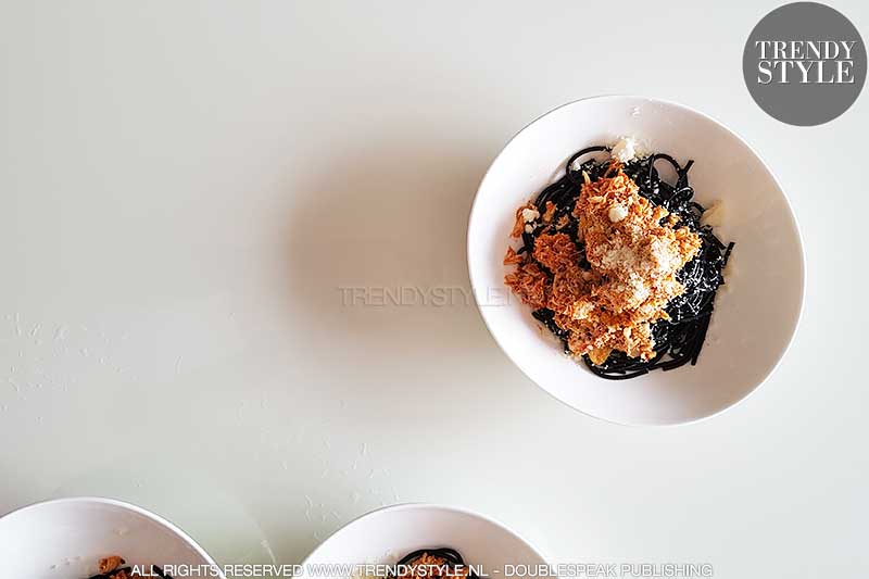 Inktvisspaghetti met krabtomatensaus