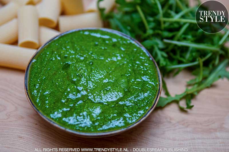 Spaghetti met huisgemaakte rucola pesto. Foto: Charlotte Mesman