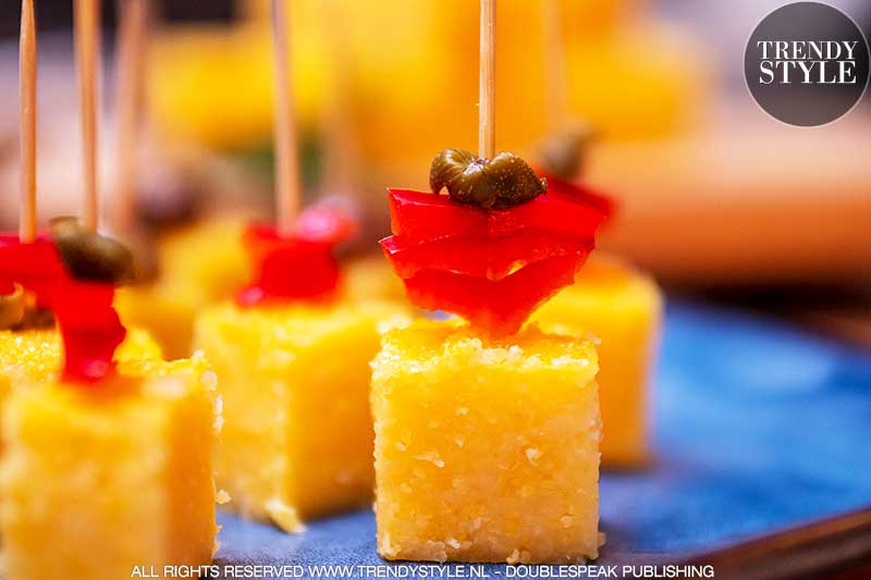 Eten & lijnen. Zijn polentablokjes de nieuwe kaasblokjes? Lekker en caloriearm