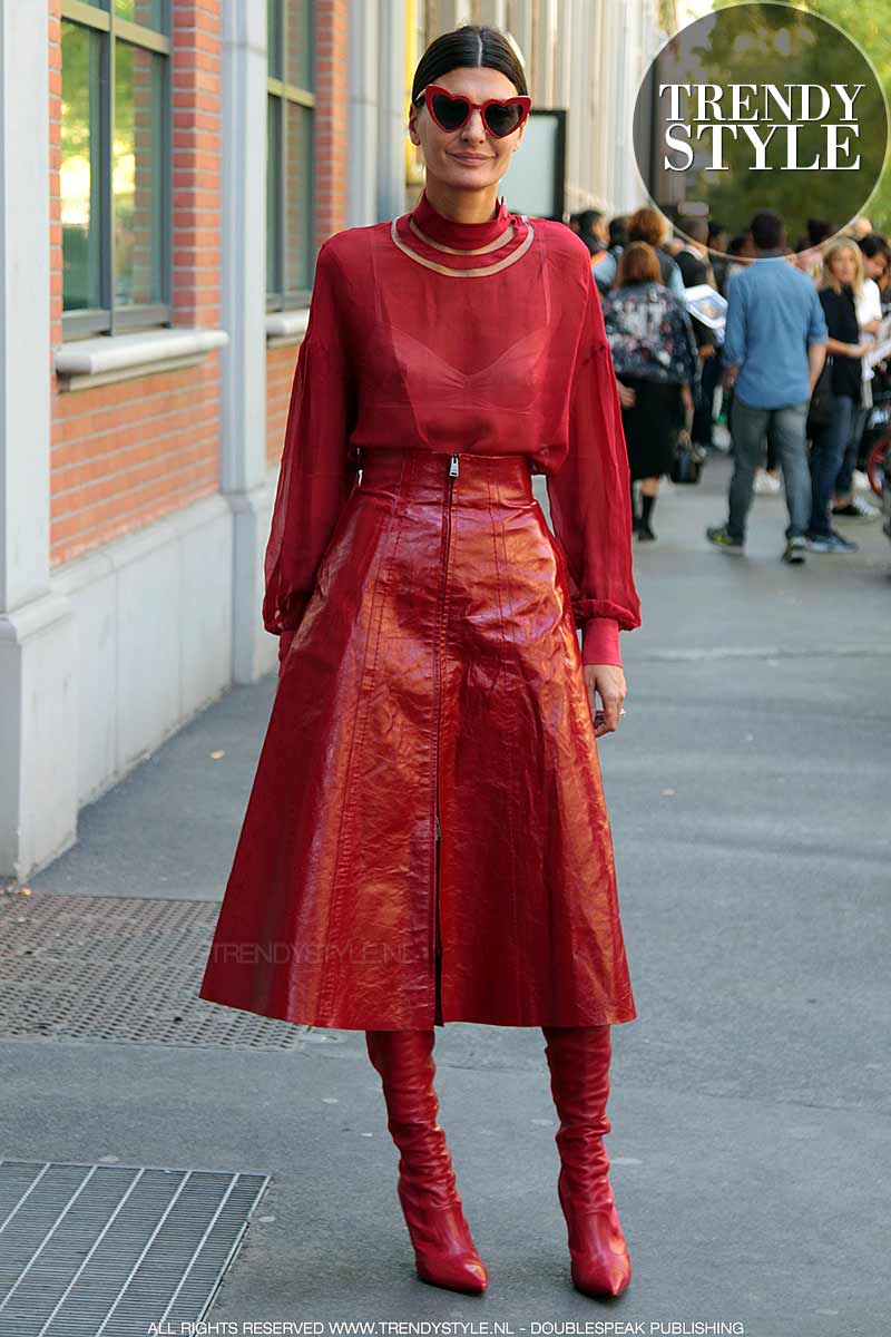 Streetstyle. Rood modekleur