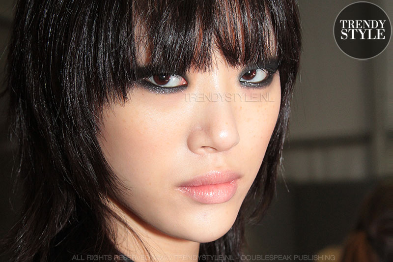 smokey-eyes-dsquared2-kendal-03