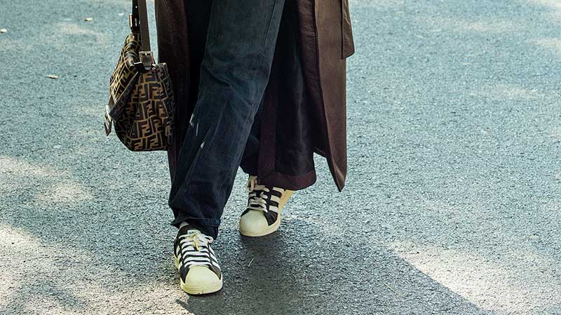 Geruïneerd straffen Oprichter Sneakers fan? Dit zijn de trends voor lente zomer 2021!