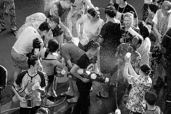 Songkran, Thais Nieuwjaar 2018 (Thaise jaartelling: 2561). Water Festival, ph. Charlotte Mesman