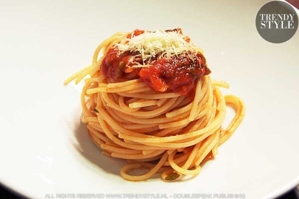 Spaghetti met verse tomatensaus