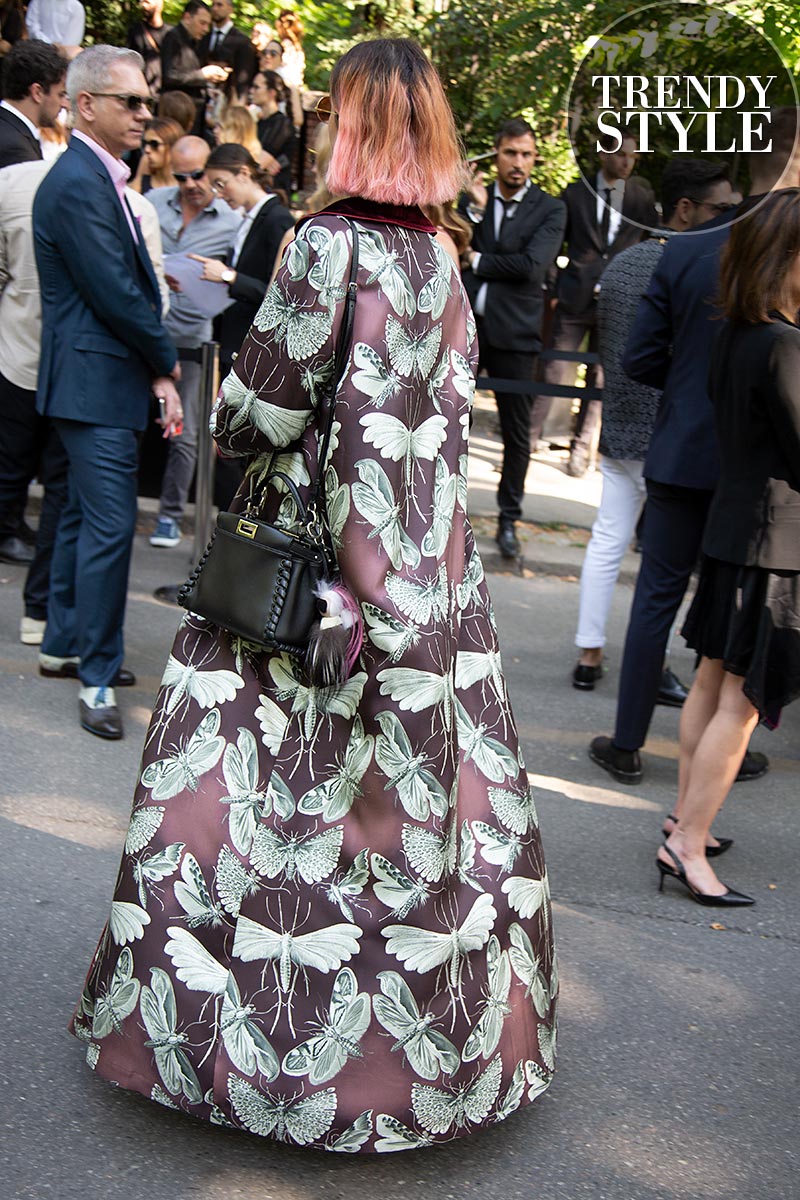 Streetstyle mode 2019 bij de show van Fendi