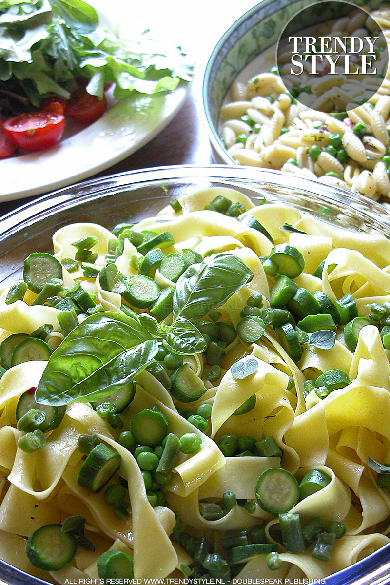 Zomerpasta met gekookte groenten