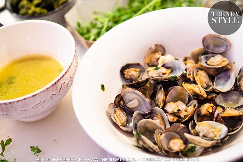 Kookrecept. Tagliatelle met vongole en pistachepesto