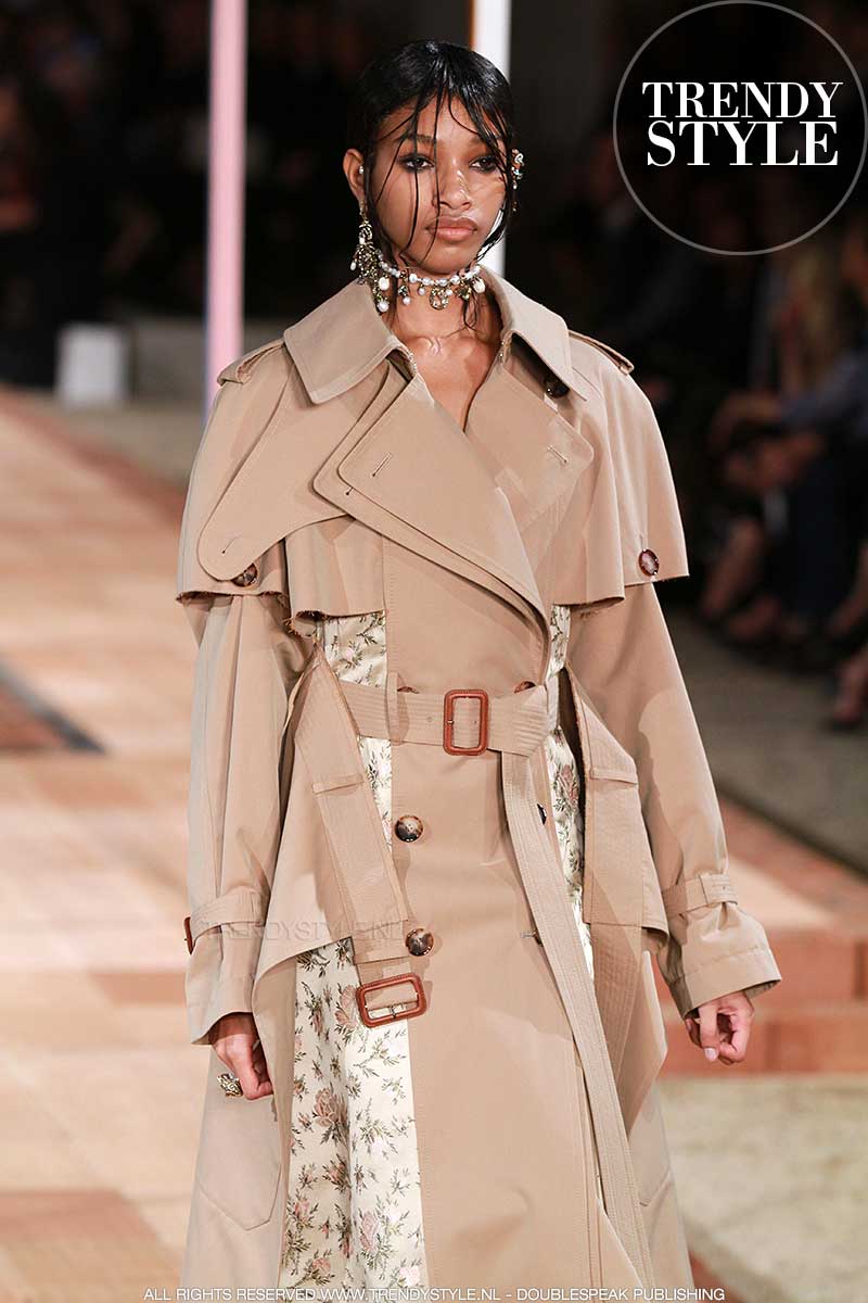 Mode trends zomer 2018. Trench coats.