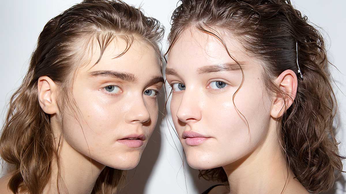 Make-up trends herfst winter 2020 2021. Mega-wenkbrauwen